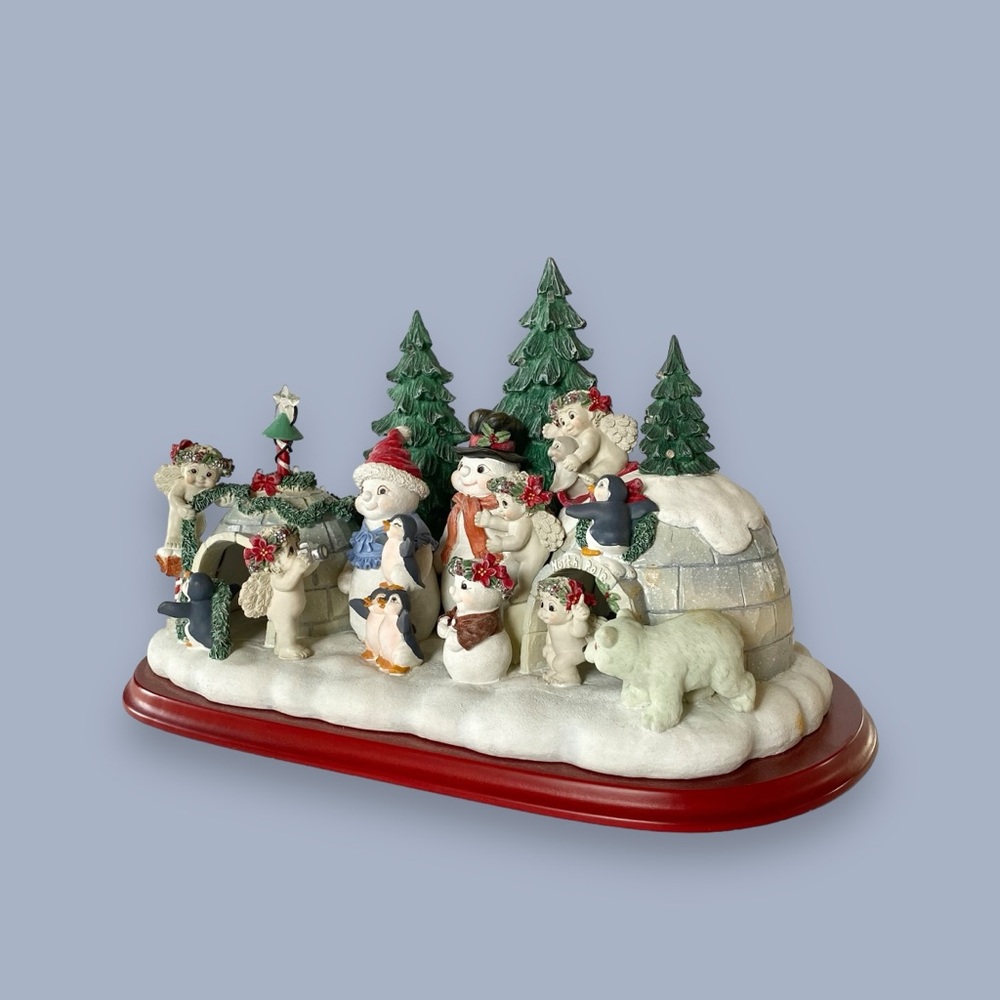Dreamsicles At the North Pole The Danbury Mint Lighted Cherubs Snowman Christmas - Picture 4 of 10
